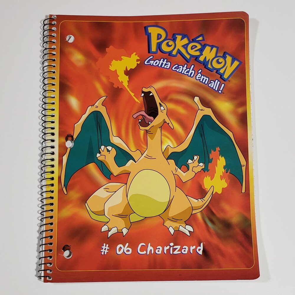 00's Vintage Pokémon 3 Hole Punch Notebook ”Gotta catch ‘em all” Charizard